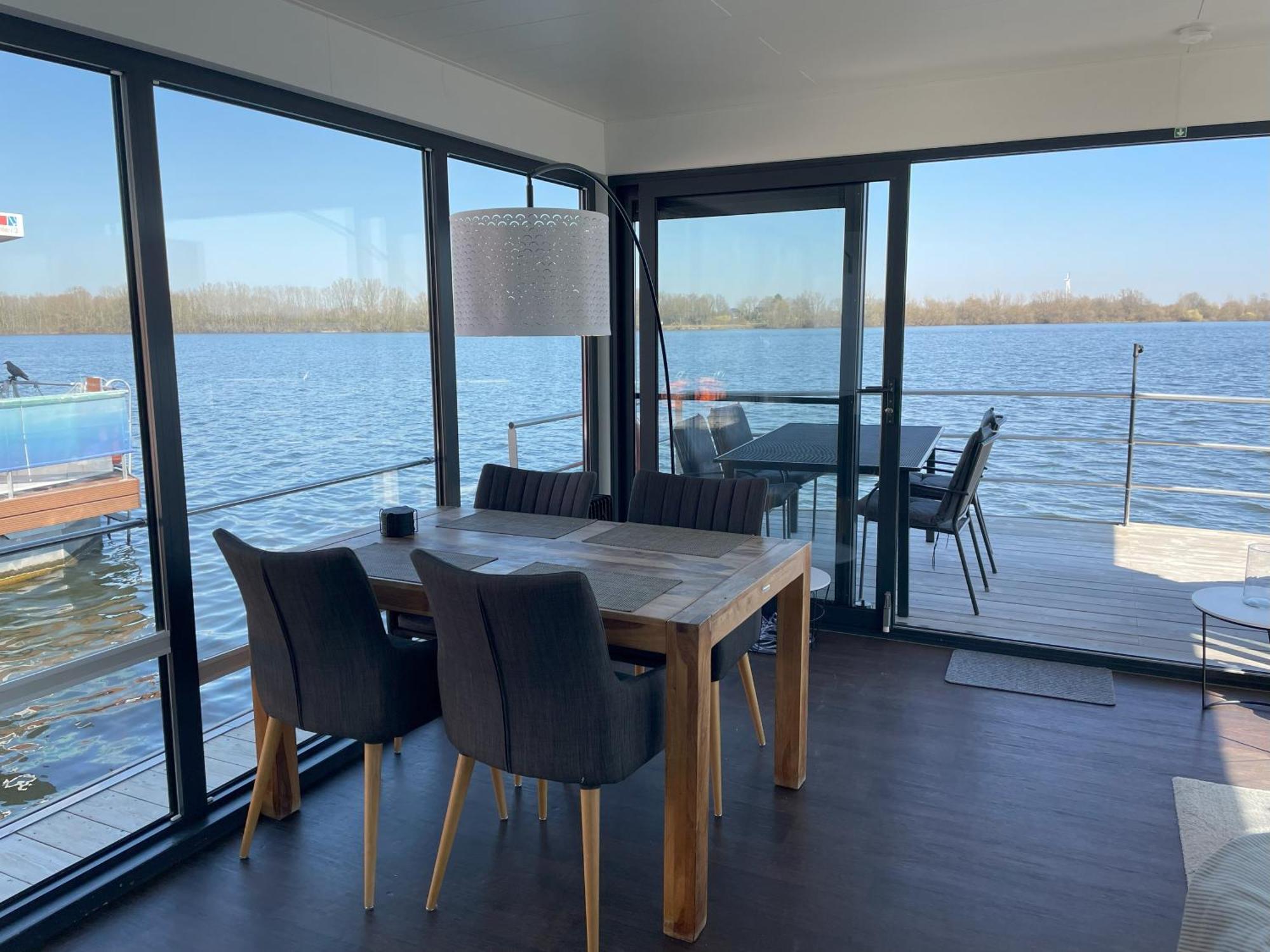 Floating 44 Xanten - Deine Xanten 4 Экстерьер фото